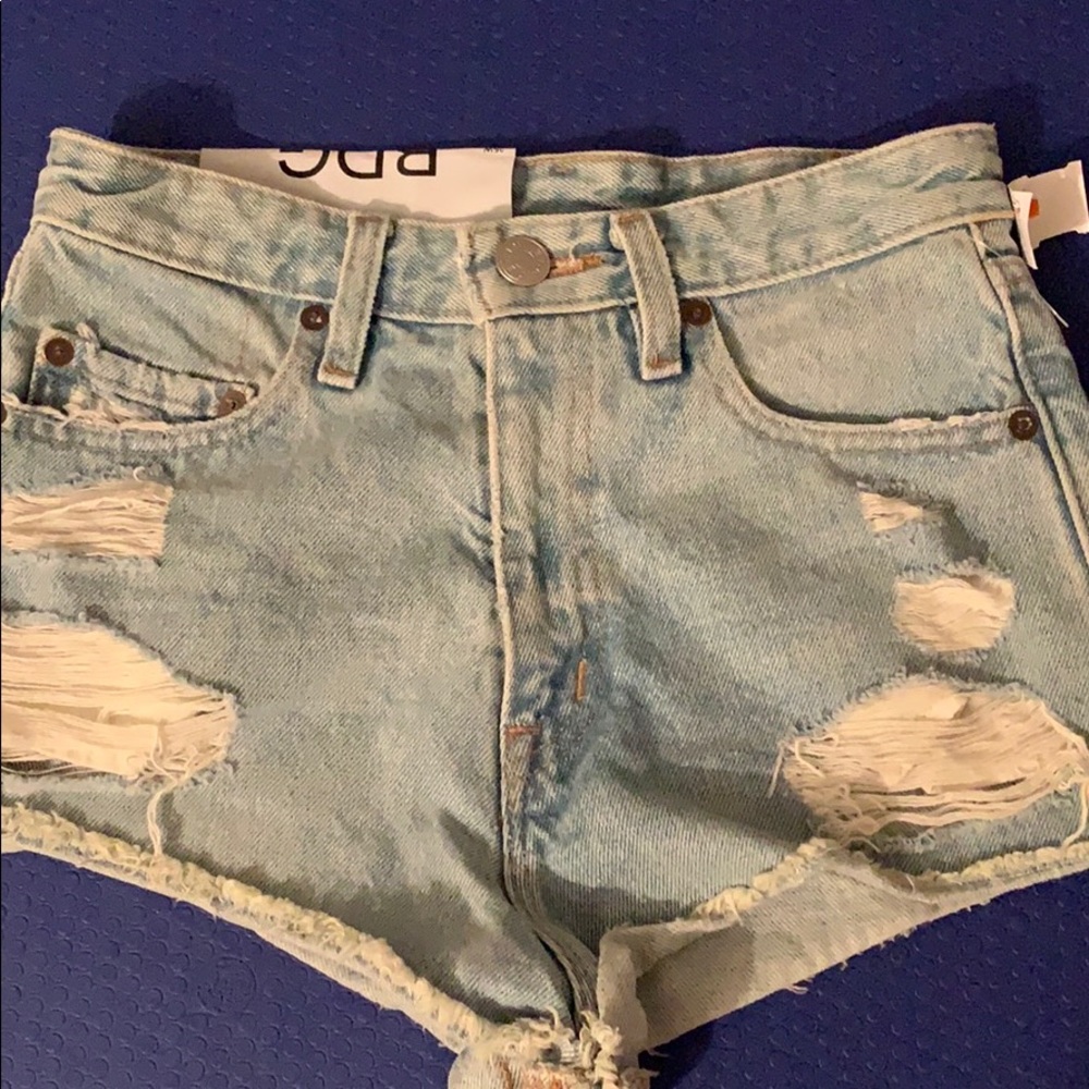 BDG shorts 25W new